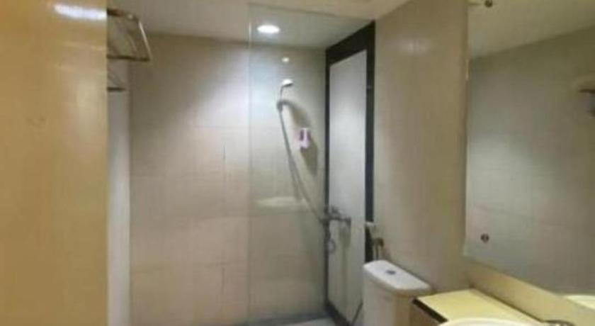 Kharisma Hotel Madiun Exterior photo